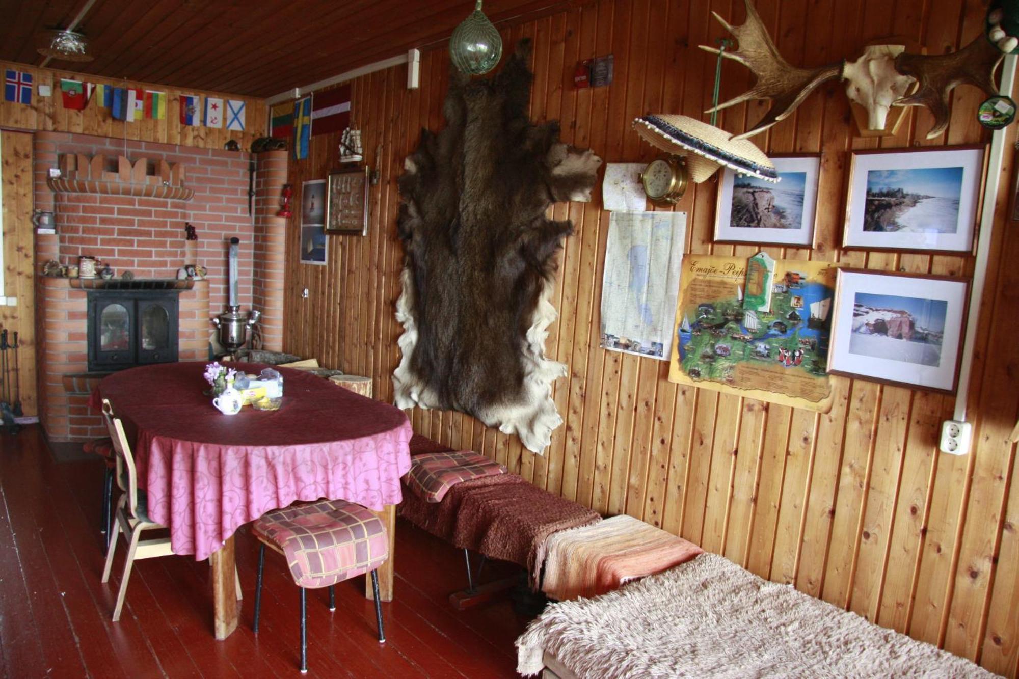 Hostel Laguun Kallaste  Exteriör bild